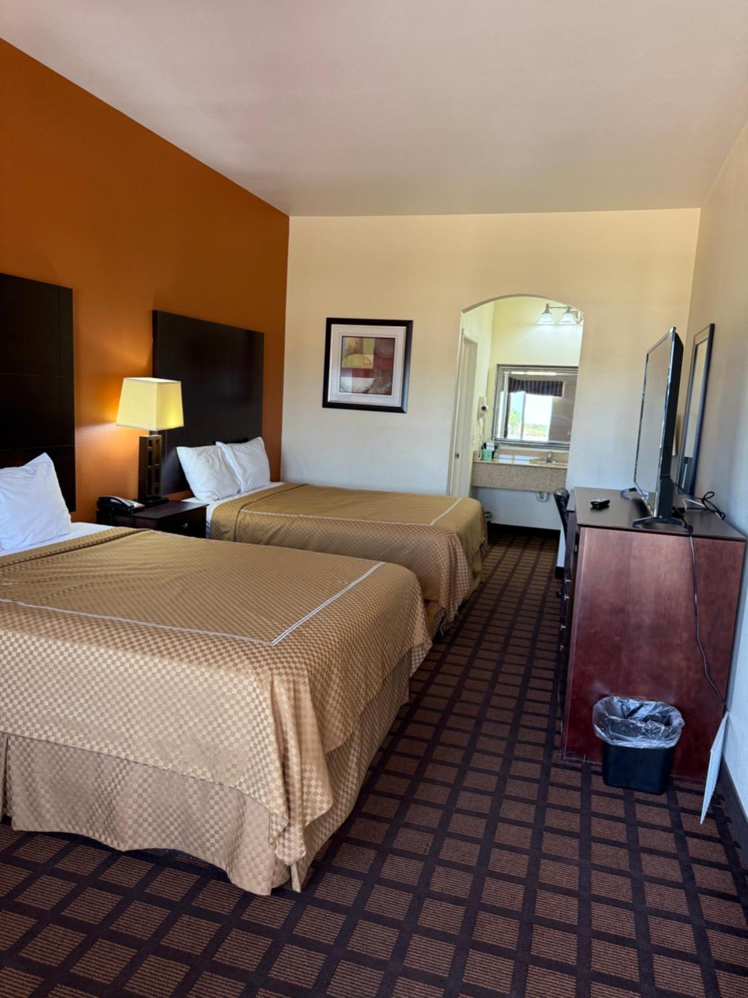 Executive Inn And Suites Pittsburg Ngoại thất bức ảnh